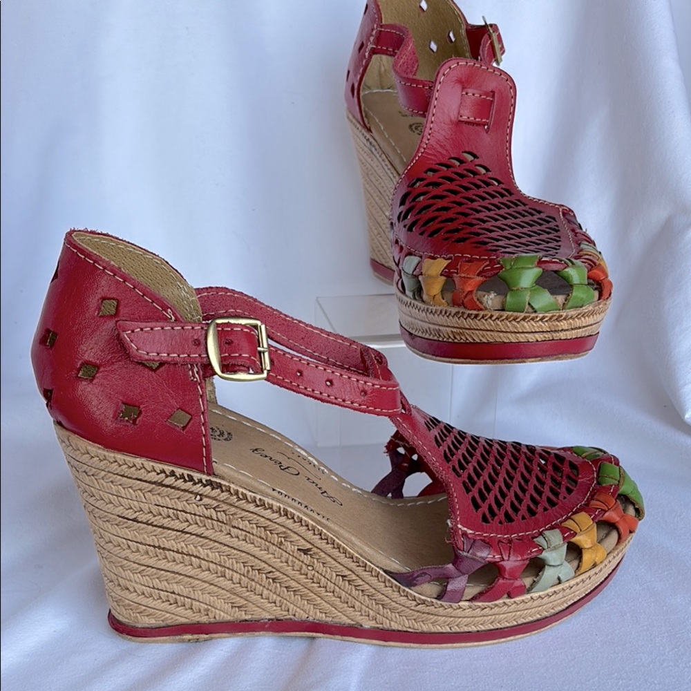 Ana Perez Mexican Leather Wedge Sandals Laser Cut, Size 9